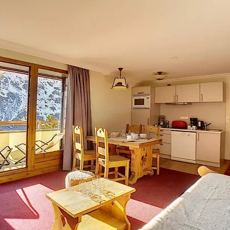 Apartment Bel Renove 2 Pieces Proche Des Pistes Avec Balcon, Sauna, Hammam Et Wifi - Fr-1-344-145